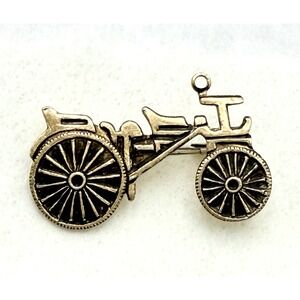 Vintage Horseless Carriage Brooch Gold Tone Black Wheels Hong Kong Car Pin